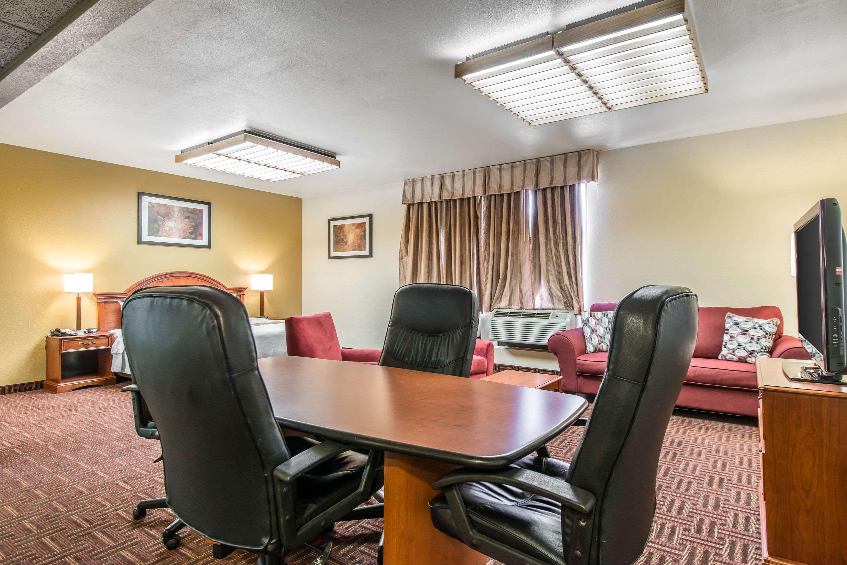 Quality Inn Colorado Springs South Exterior foto