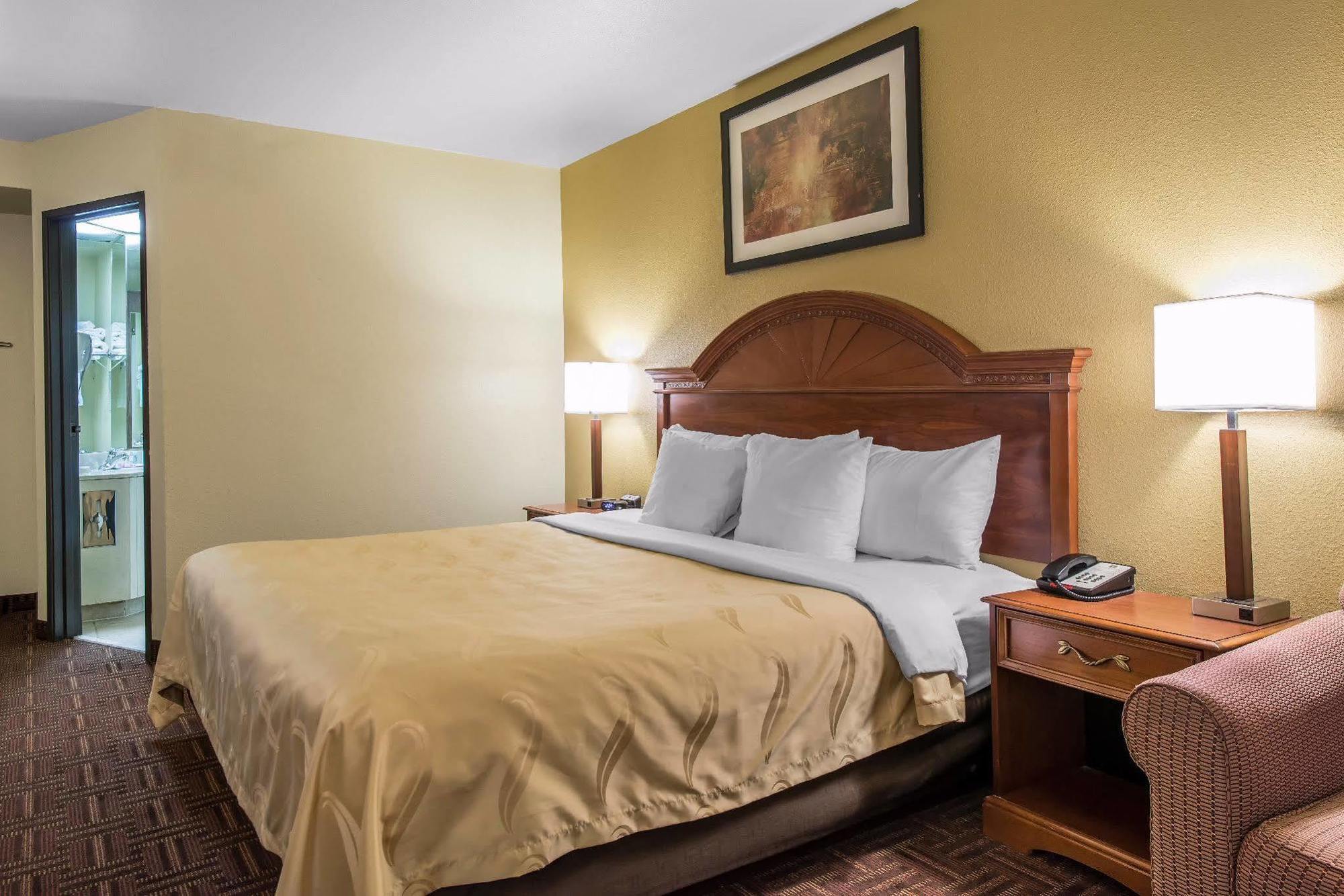 Quality Inn Colorado Springs South Exterior foto
